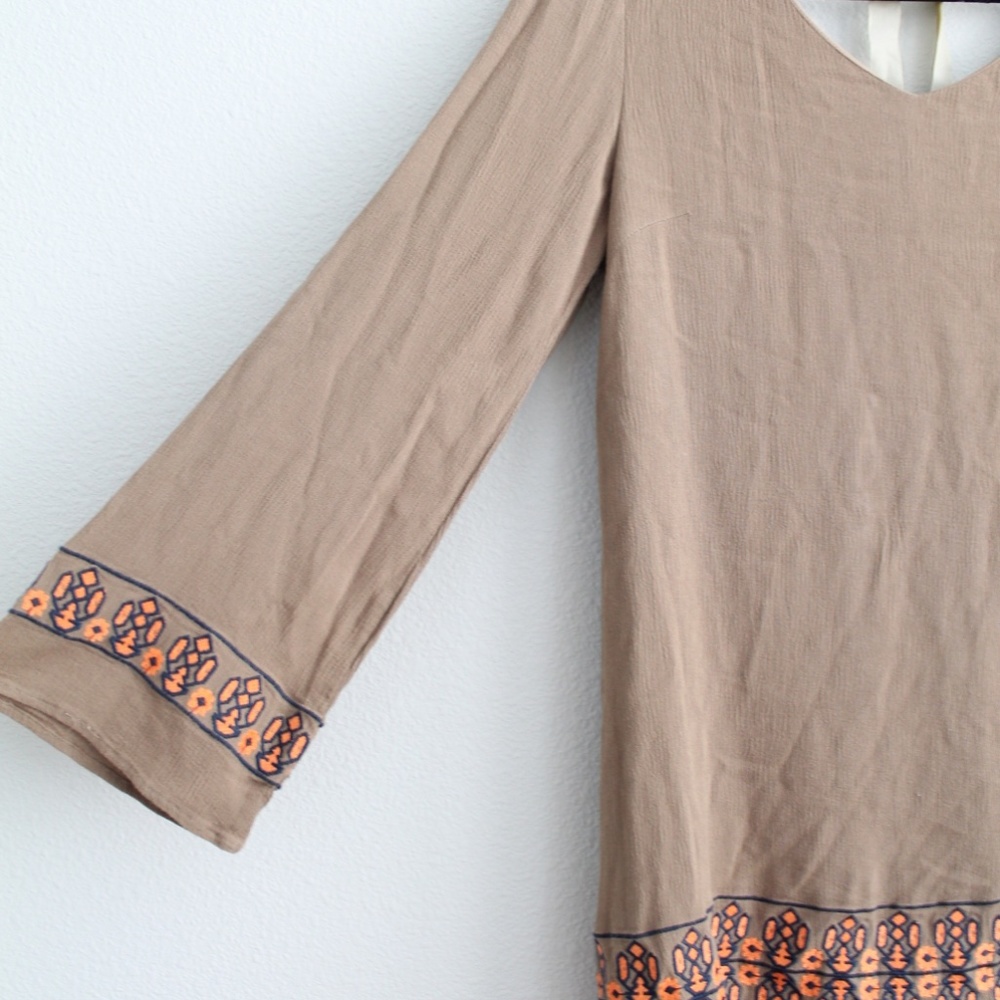 Umgee Bohemian Mini Dress Embroidery Open Back - Picture 4 of 5